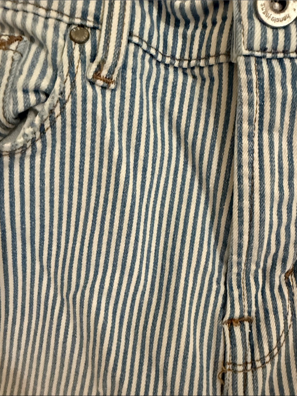 #294. Kensie Blue and White Striped Jeans - Picture 4 of 5